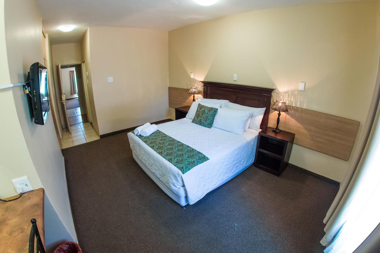Airport Hotel Kimberley Zewnętrze zdjęcie