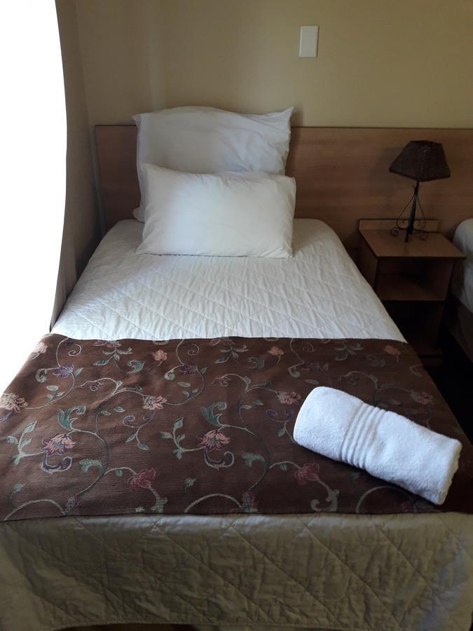 Airport Hotel Kimberley Zewnętrze zdjęcie